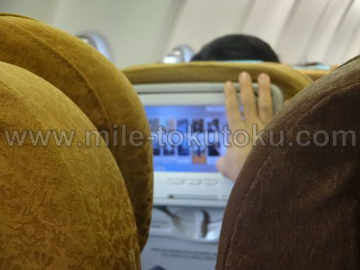 ガルーダインドネシア航空 エコノミークラス タッチパネル