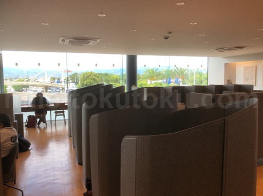 高知空港 カードラウンジ 全体