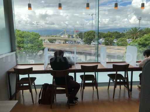 高知空港 カードラウンジ 窓からの景色