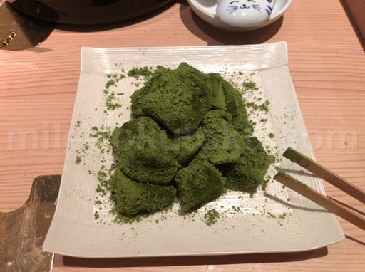 成田 第2 プライオリティパスラウンジKOCOO わらび餅