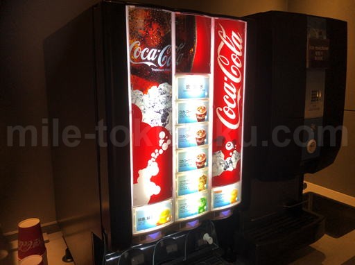 成田 第2 プライオリティパスラウンジKOCOO ソフトドリンク