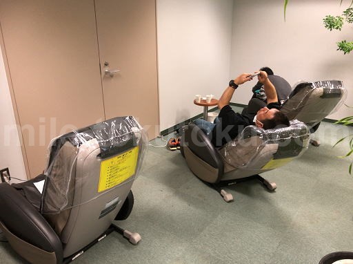 仙台空港 カードラウンジ 無料マッサージチェア