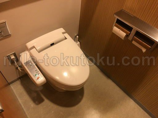 徳島空港 ラウンジ トイレ