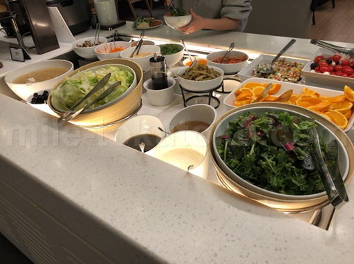 ソウル仁川 第1 PriorityPass SKY HUBラウンジ サラダバー