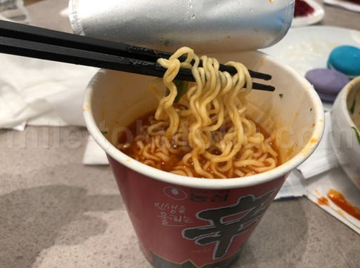 ソウル仁川 第1 PriorityPass SKY HUBラウンジ 辛ラーメン