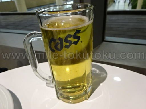 金浦空港 大韓航空ラウンジ グラスビール